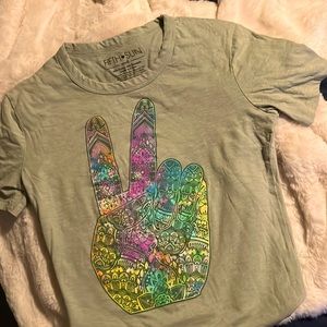 Green multicolored peace shirt